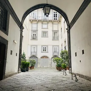 Casa Ninetta - Spaccanapoli - Il Tipico Pianterreno Della Antica! Naples