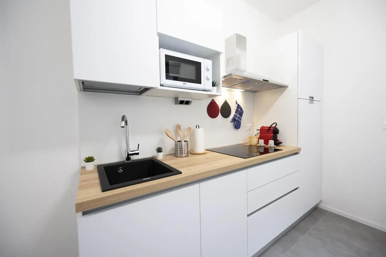 Apartment Getthekey Lenzi Suites Bologna Italy
