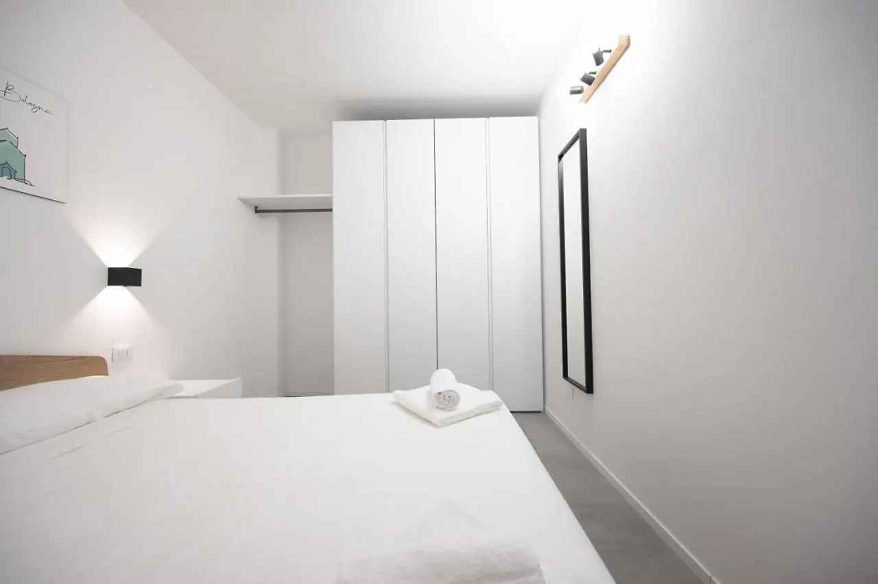Daire Getthekey Lenzi Suites Bolonya İtalya
