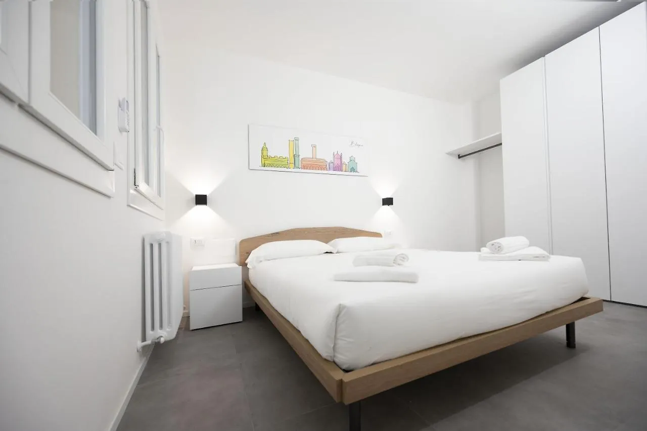 Getthekey Lenzi Suites Bologna Italy